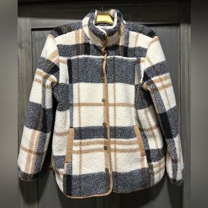 Maurice’s plaid Sherpa Snap Button Jacket, size L, like new.